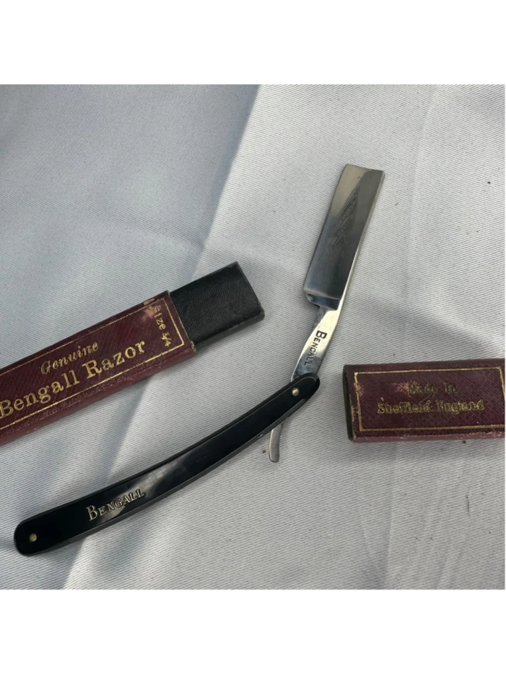 Vintage Bengall Straight Razor T.R. Cadman & Sons Sheffield England 3/4 w Box